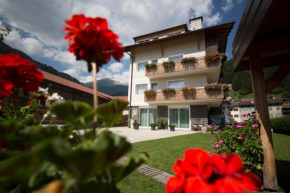 Appartamento Rose Di Bosco Predazzo